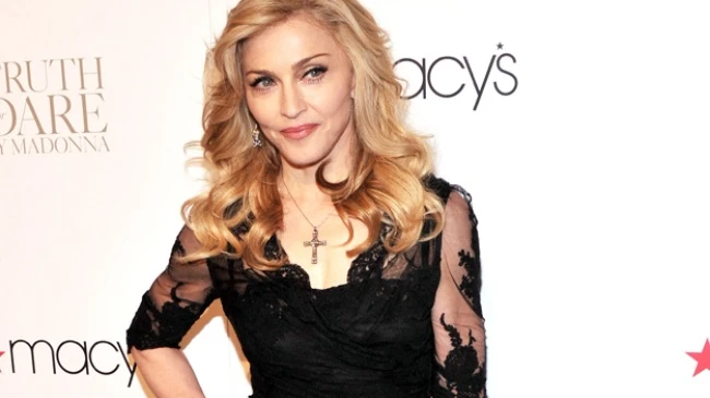 Madonna cảm thấy đau buồn vì phải rời xa cô con gái cưng