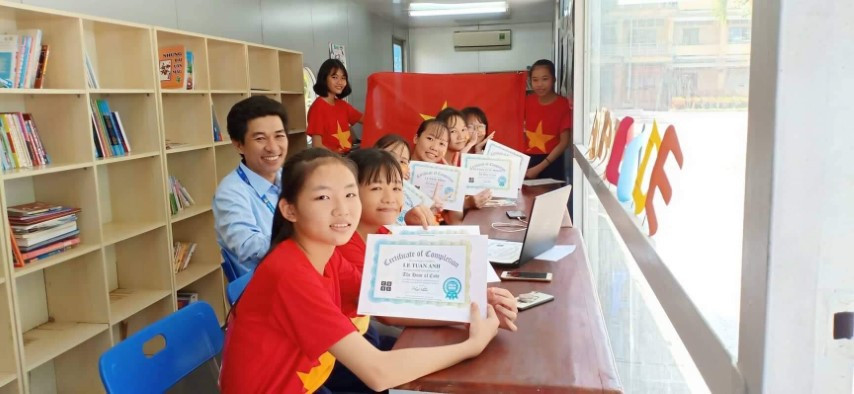 STEM nơi làng quê: Xóa nhòa khoảng cách STEM nơi làng quê: Xóa nhòa khoảng cách