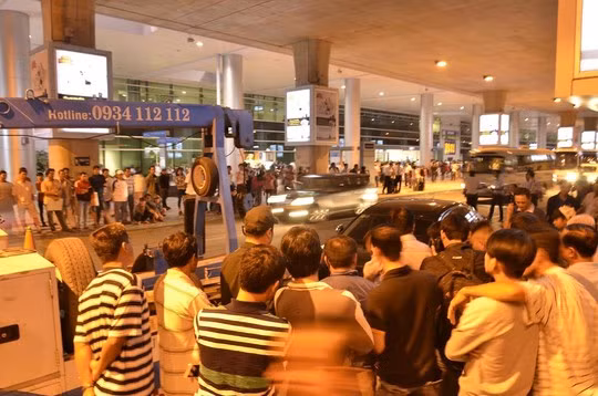 Nạn nhân vụ "xe điên": "Hồ Ngọc Hà thăm ai chứ có thăm con tôi đâu ảnh 1