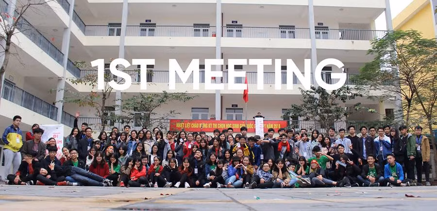 Các bạn trẻ hào hứng với "Đi tìm Hà Nội"