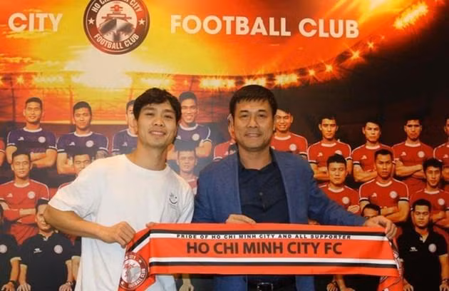 Tiền đạo Nguyễn Công Phượng: Vén mây mù mới thấy trời xanh