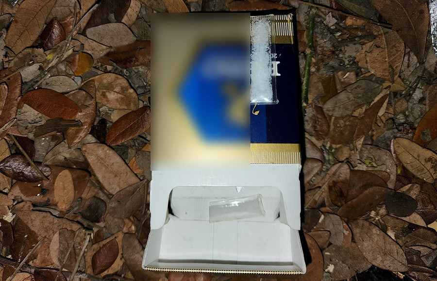 Tang vật thu giữ tại hiện trường (ảnh: Tiến Tầm) Tang vật thu giữ tại hiện trường (ảnh: Tiến Tầm)