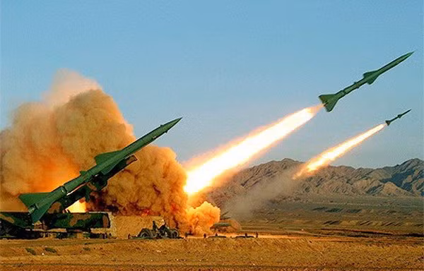 Thế giới chú mục khí tài quân sự mới nhất của Trung Quốc