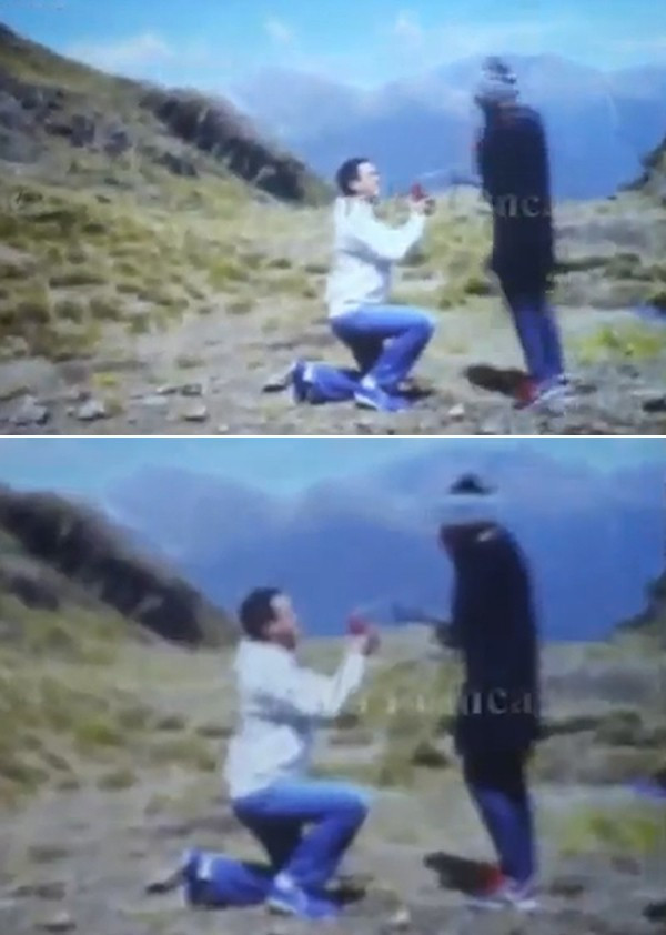 Đó là vào thời điểm cặp đôi đi du lịch đến New Zealand, tại một ngọn núi ở đây, Louis Nguyễn đã quỳ gối mở chiếc hộp đựng nhẫn và ngỏ lời với Tăng Thanh Hà. Nữ diễn viên xúc động trước lời cầu hôn và hạnh phúc nhận chiếc nhẫn từ tay bạn trai. Đó là vào thời điểm cặp đôi đi du lịch đến New Zealand, tại một ngọn núi ở đây, Louis Nguyễn đã quỳ gối mở chiếc hộp đựng nhẫn và ngỏ lời với Tăng Thanh Hà. Nữ diễn viên xúc động trước lời cầu hôn và hạnh phúc nhận chiếc nhẫn từ tay bạn trai.