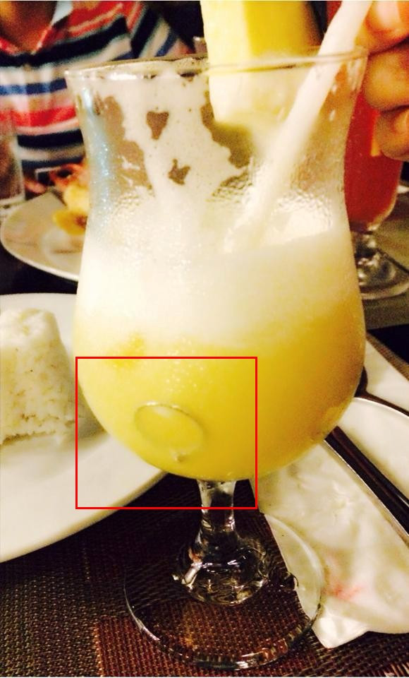 Trên trang cá nhân, Diễm Hương tiết lộ khi đang thưởng thức đồ uống trên bãi biển, cô nhận ra chiếc nhẫn dưới đáy cốc nước, đó cũng là lúc Quang Huy quỳ gối ngỏ lời hỏi cưới cô. Hiện Diễm Hương mang thai ở tháng thứ 5 và dự định lên xe hoa trong thời gian ngắn tới. Bạn trai Quang Huy của người đẹp là quản lý của một trung tâm thể hình ở TP.HCM. Trên trang cá nhân, Diễm Hương tiết lộ khi đang thưởng thức đồ uống trên bãi biển thì cô nhận ra chiếc nhẫn dưới đáy cốc nước, đó cũng là lúc Quang Huy quỳ gối ngỏ lời hỏi cưới cô. Hiện Diễm Hương đang mang thai ở tháng thứ 5 và dự định lên xe hoa trong thời gian ngắn tới. Bạn trai Quang Huy của người đẹp là quản lý của một trung tâm thể dục thể hình tại TP.HCM.