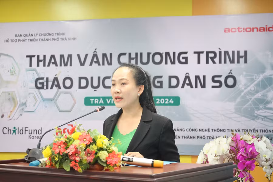 Bà Nguyễn Thị Ngọc Nhi - Phó Chủ tịch UBND TP Trà Vinh phát biểu khai mạc buổi tham vấn.