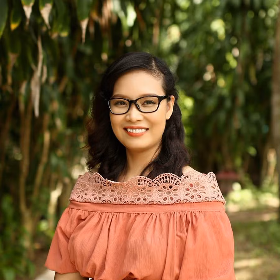 Chị Hoàng Diệu Thúy