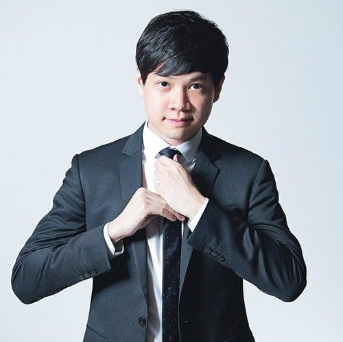 Chân dung người yêu điển trai, tài năng của HH Đặng Thu Thảo ảnh 2 Bạn trai Đặng Thu Thảo khá điển trai