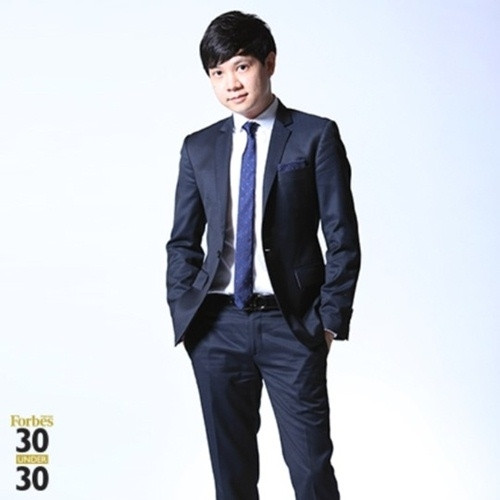 Chân dung người yêu điển trai, tài năng của HH Đặng Thu Thảo ảnh 3 Chân dung người yêu điển trai, tài năng của HH Đặng Thu Thảo ảnh 3