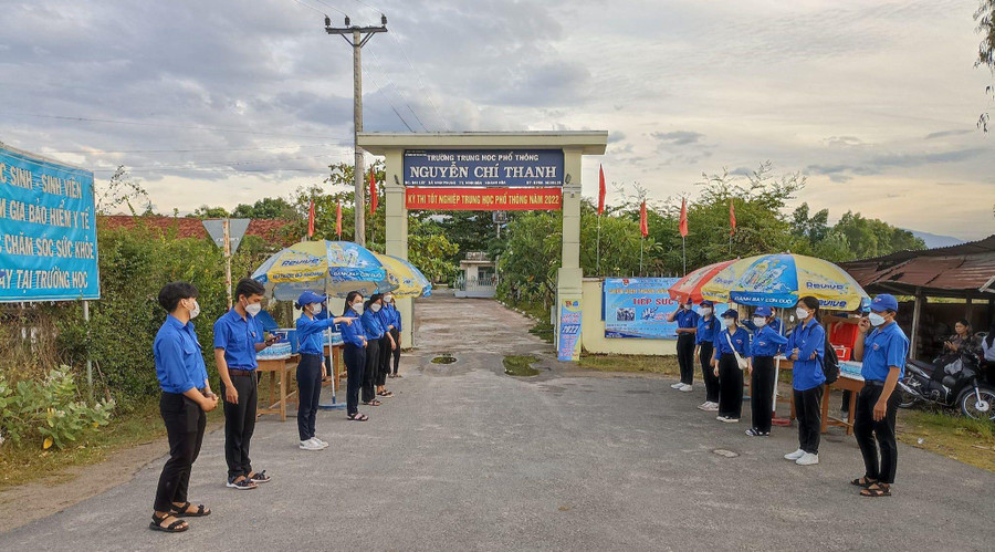 Trường THPT Nguyễn Chí Thanh (thị xã Ninh Hòa, Khánh Hòa). Ảnh: Facebook nhà trường