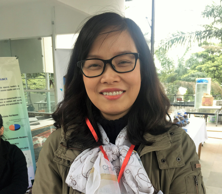 Chị Hoàng Diệu Thúy - Giám đốc Trung tâm Nghiên cứu hỗ trợ cộng đồng tỉnh Hà Giang - một cựu sinh viên Australia Chị Hoàng Diệu Thúy - Giám đốc Trung tâm Nghiên cứu hỗ trợ cộng đồng tỉnh Hà Giang - một cựu sinh viên Australia