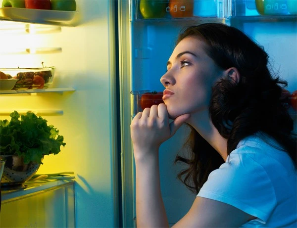 10 lý do khiến bạn luôn cảm thấy đói