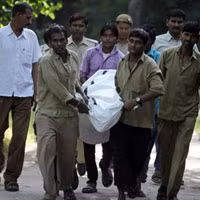 Nam sinh bị hổ cắn chết trong vườn thú 