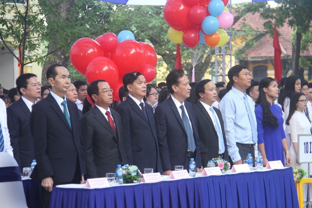 Lễ chào cờ trang nghiêm