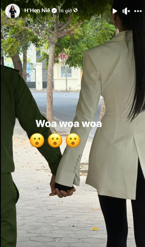 Hoa hậu H&apos;Hen Niê công khai hình ảnh nắm tay người đàn ông bí ẩn.