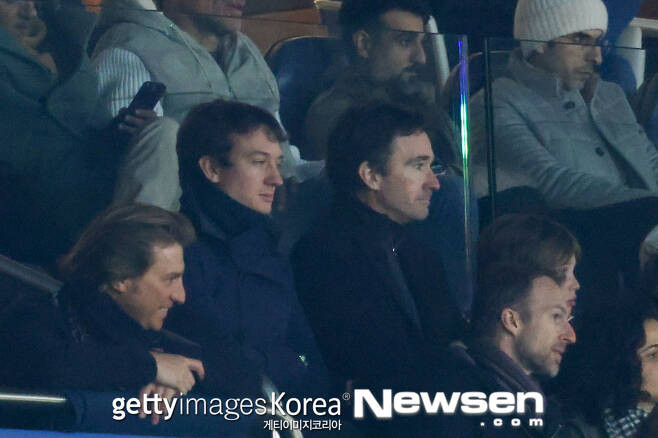 CEO Frédéric Arnault - được cho là bạn trai tin đồn của Lisa (BLACKPINK). CEO Frédéric Arnault - được cho là bạn trai tin đồn của Lisa (BLACKPINK).