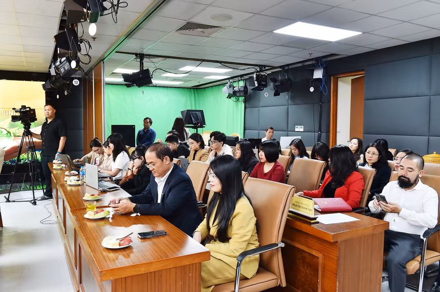 Các đại biểu tham dự Hội thảo. Ảnh: Trần Hiệp.