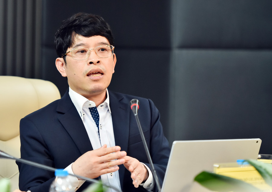 PGS.TS Nguyễn Đình Thọ, Viện trưởng Viện Chiến lược, Chính sách tài nguyên và môi trường, Bộ Tài nguyên và Môi trường phát biểu. Ảnh: Trần Hiệp. PGS.TS Nguyễn Đình Thọ, Viện trưởng Viện Chiến lược, Chính sách tài nguyên và môi trường, Bộ Tài nguyên và Môi trường phát biểu. Ảnh: Trần Hiệp.