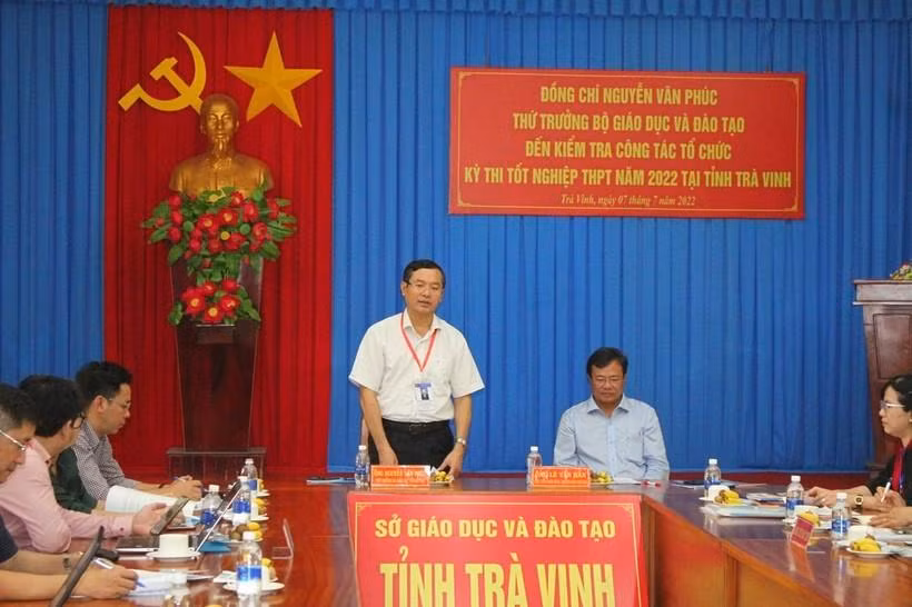 Thứ trưởng Nguyễn Văn Phúc phát biểu tại buổi làm việc.