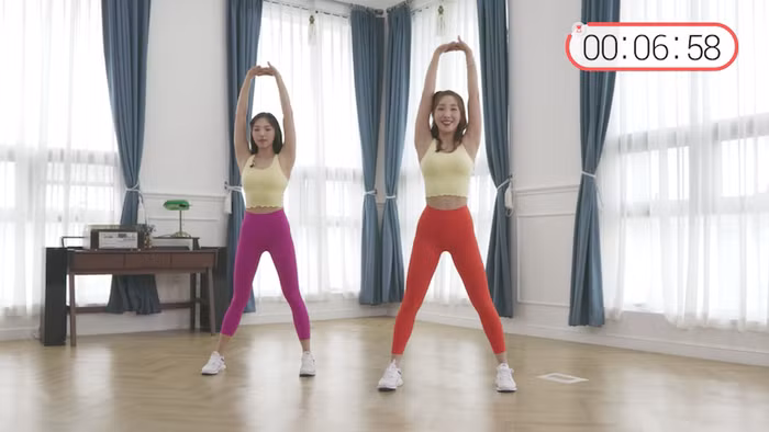 5 bài tập khiến bắp tay to như tay voi cũng hóa nuột nà, thon dài ảnh 3