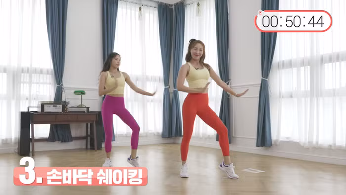 5 bài tập khiến bắp tay to như tay voi cũng hóa nuột nà, thon dài ảnh 8