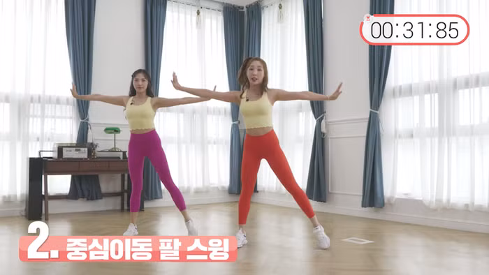 5 bài tập khiến bắp tay to như tay voi cũng hóa nuột nà, thon dài ảnh 7