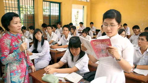 Soạn giáo án Ngữ văn theo phương pháp tổ chức hoạt động 