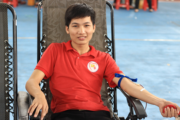 Bùi Xuân Huy tích cực trong hoạt động hiến máu nhân đạo