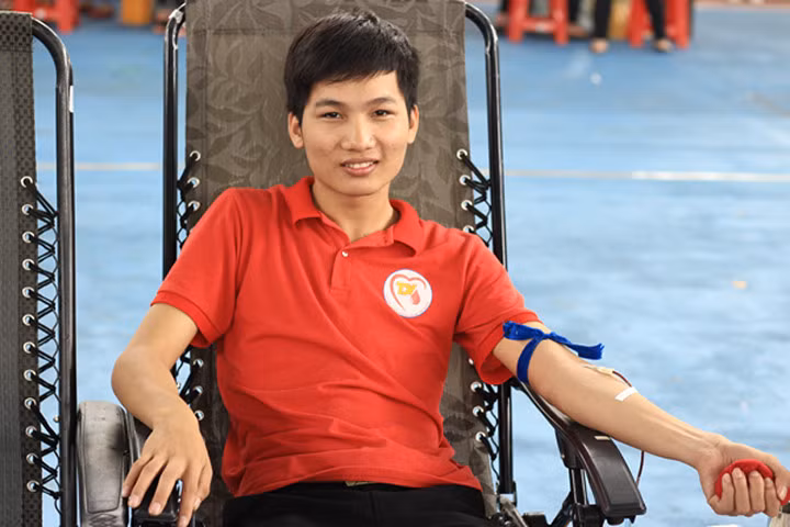 Bùi Xuân Huy tích cực trong hoạt động hiến máu nhân đạo