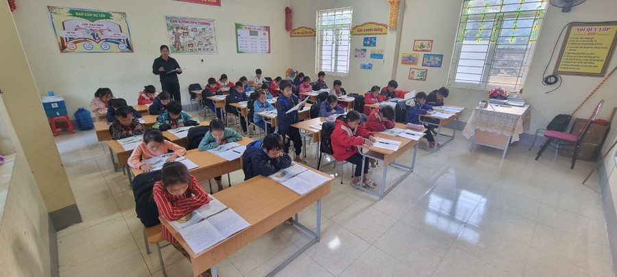Một lớp học của Trường Tiểu học Đường Thượng (Yên Minh, Hà Giang). Ảnh: NVCC