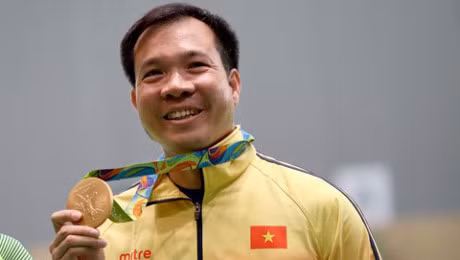 Xa thu Hoang Xuan Vinh co duoc thang ham Tuong? - Anh 1