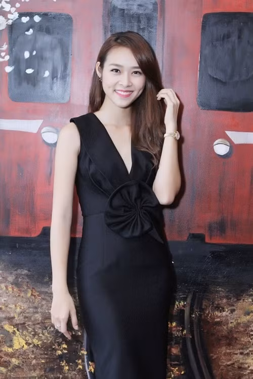 Diệp Bảo Ngọc: Trải nghiệm đắt giá sau 1 năm làm mẹ đơn thân ảnh 2 diep bao ngoc: trai nghiem dat gia sau 1 nam lam me don than - 2