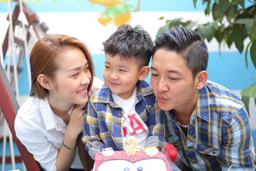 Diệp Bảo Ngọc: Trải nghiệm đắt giá sau 1 năm làm mẹ đơn thân ảnh 3 diep bao ngoc: trai nghiem dat gia sau 1 nam lam me don than - 3