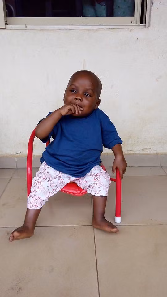 Cậu bé đói khát trong bức ảnh gây chấn động thế giới giờ ra sao? - Ảnh 3.