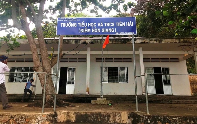 Một điểm trường trên đảo Hải Tặc (xã Tiên Hải, TP Hà Tiên, Kiên Giang).