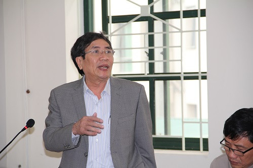 Ông Vũ Đình Chuẩn - Vụ trưởng Vụ GD Trung học - phát biểu tại Hội thảo