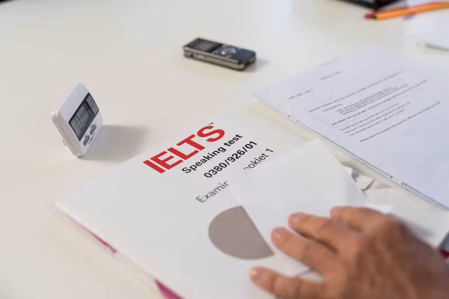 IELTS là một trong những chứng chỉ tiếng Anh phổ biến trên thế giới. Ảnh: Internet