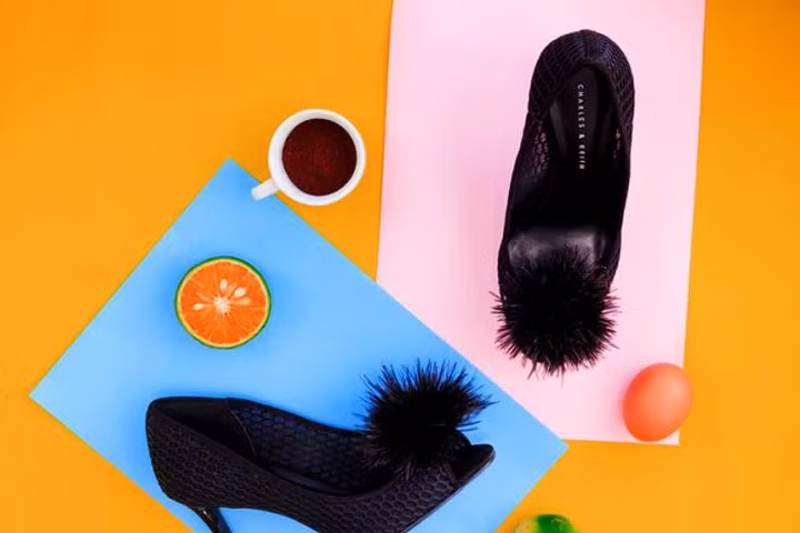 Giày, túi: Đừng mua 9 cái như một!