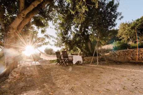 Cai tao ngoi nha nho 200 nam tuoi thanh khong gian xinh xan rat dang de yeu - Anh 9