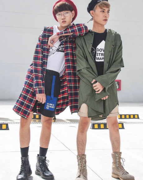 Streetstyle giới trẻ hai miền: đen trắng, đen trắng và… đen trắng! - Ảnh 11 Streetstyle gioi tre hai mien: den trang, den trang va… den trang! - Anh 11