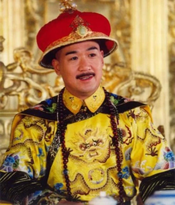 Cuộc đời buồn của 2 tài tử họ Trương chuyên trị vai Càn Long, Khang Hy