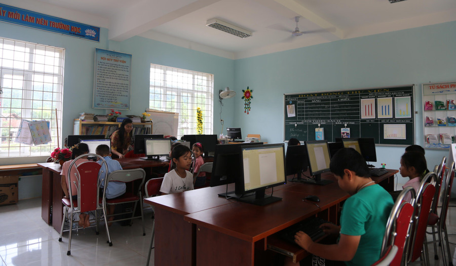 Huyện Minh Hóa hiện đang thiếu 11 giáo viên Tiếng Anh và 14 giáo viên Tin học.