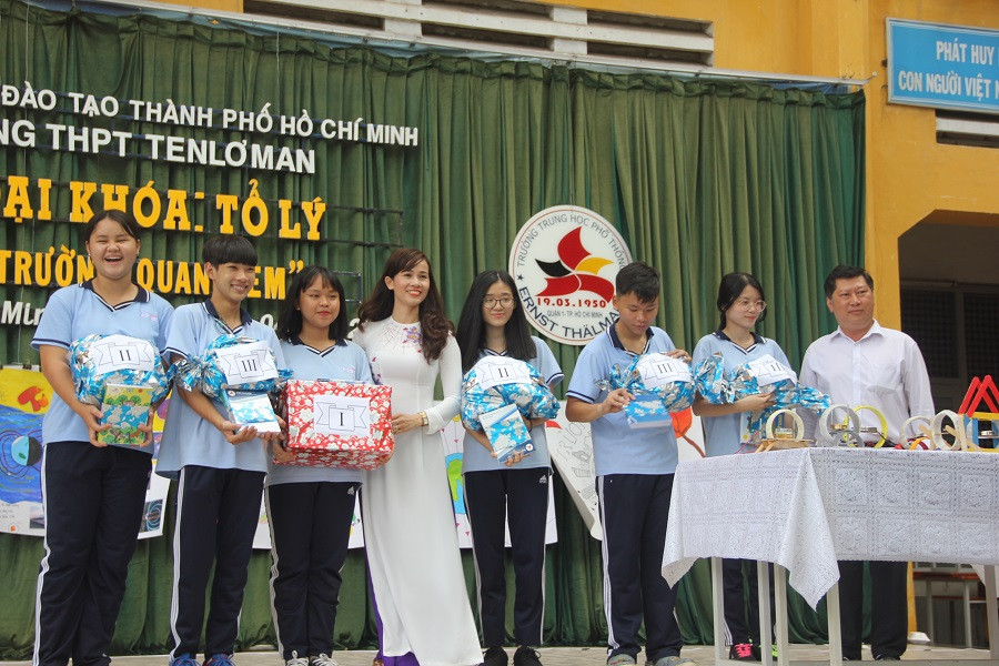 Niềm vui của các nhóm đạt giải