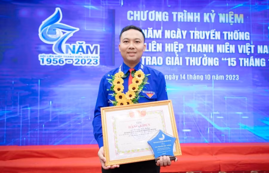 Bí thư Đoàn xã Tùng Ảnh Nguyễn Đắc Thắng.
