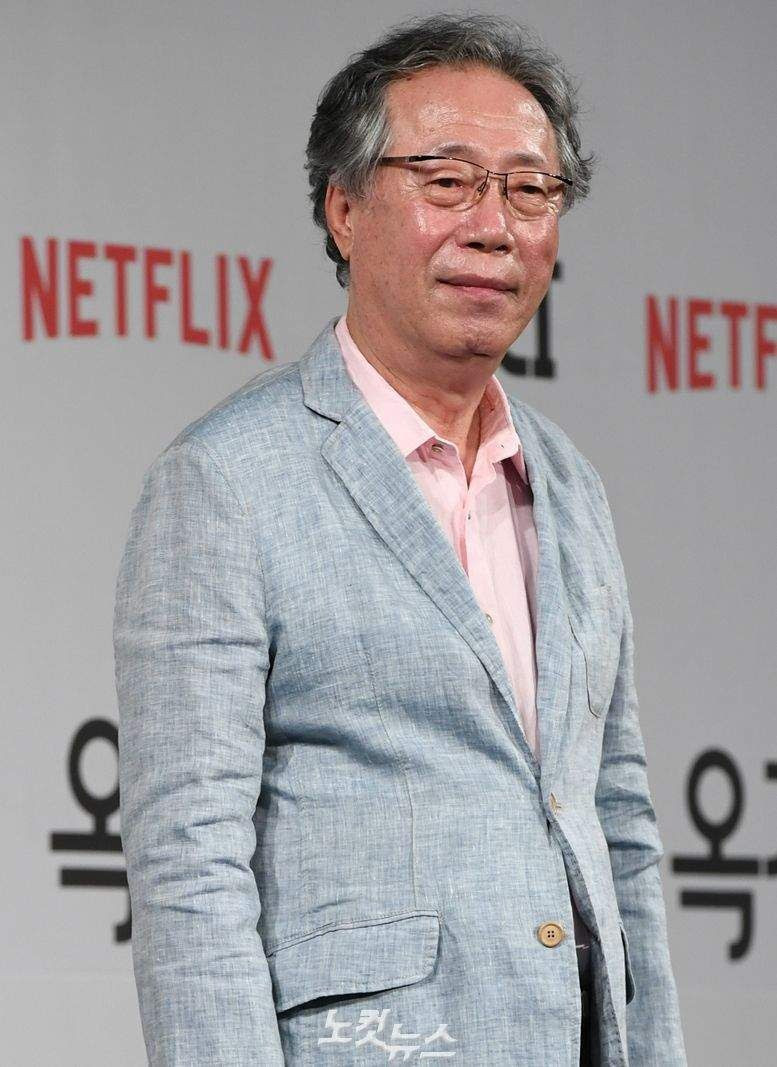 Nam diễn viên gạo cội Byun Hee Bong đã qua đời ở tuổi 81. Nam diễn viên gạo cội Byun Hee Bong đã qua đời ở tuổi 81.