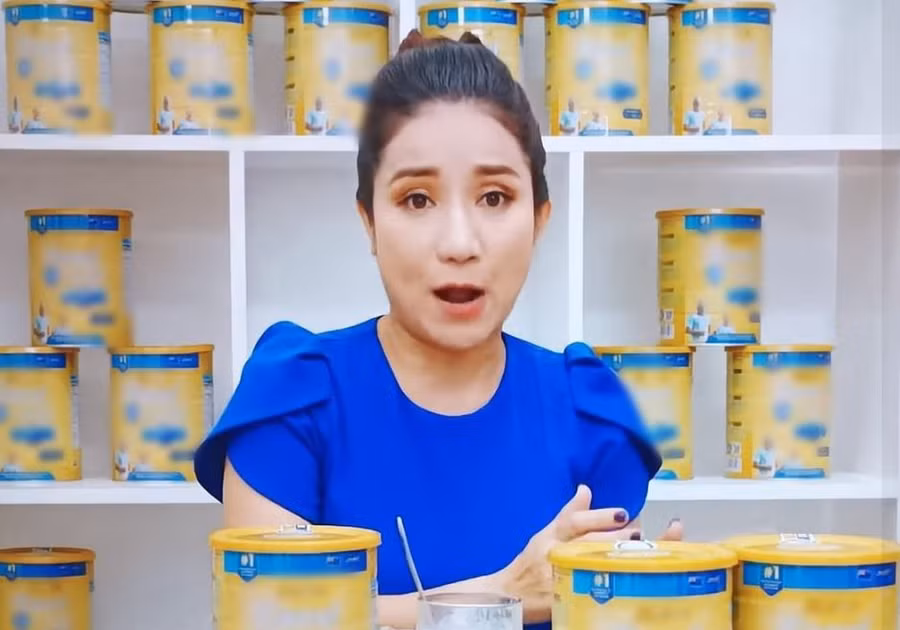 MC Cát Tường lên tiếng thừa nhận quảng cáo sai sự thật, gây ảnh hưởng đến khán giả.