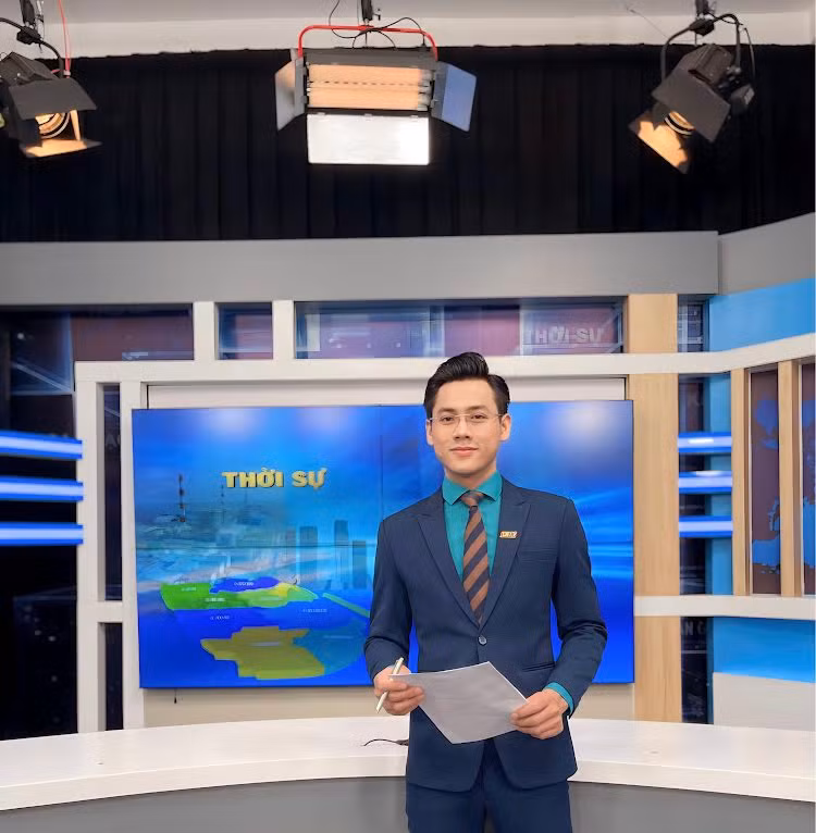 Lê Hoàng Liệt hiện đang là MC thời sự của Đài Phát thanh - Truyền hình tỉnh Trà Vinh.