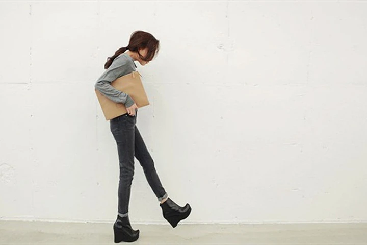 5 dáng giày không thể thiếu trong tủ đồ mùa đông của phái đẹp
