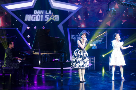 Hồ Quỳnh Hương song ca với Hari Won khiến khán giả thích thú - Ảnh 2 Ho Quynh Huong song ca voi Hari Won khien khan gia thich thu - Anh 2
