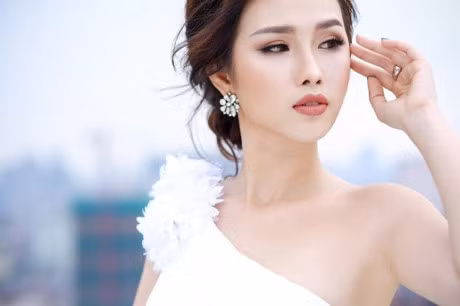 Sac trang tinh khoi trong BST 